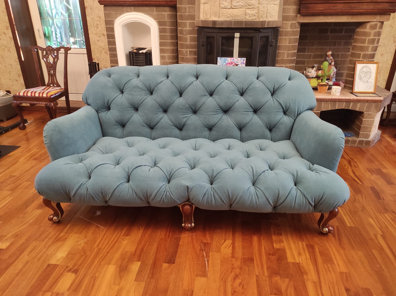 Перетяжка дивана. Народное Ополчение