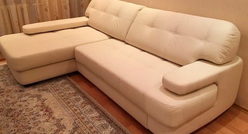 Обивка углового дивана.  Народное Ополчение